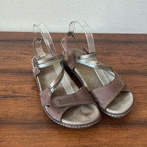 TAOS Women 9 Brown Answer Hook & Loop Strappy Sandals Comfort Neutral Summer